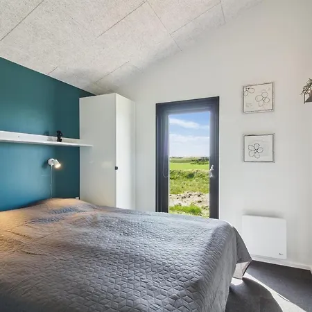 Semesterbostad Manviva - 500m From The Sea By Interhome